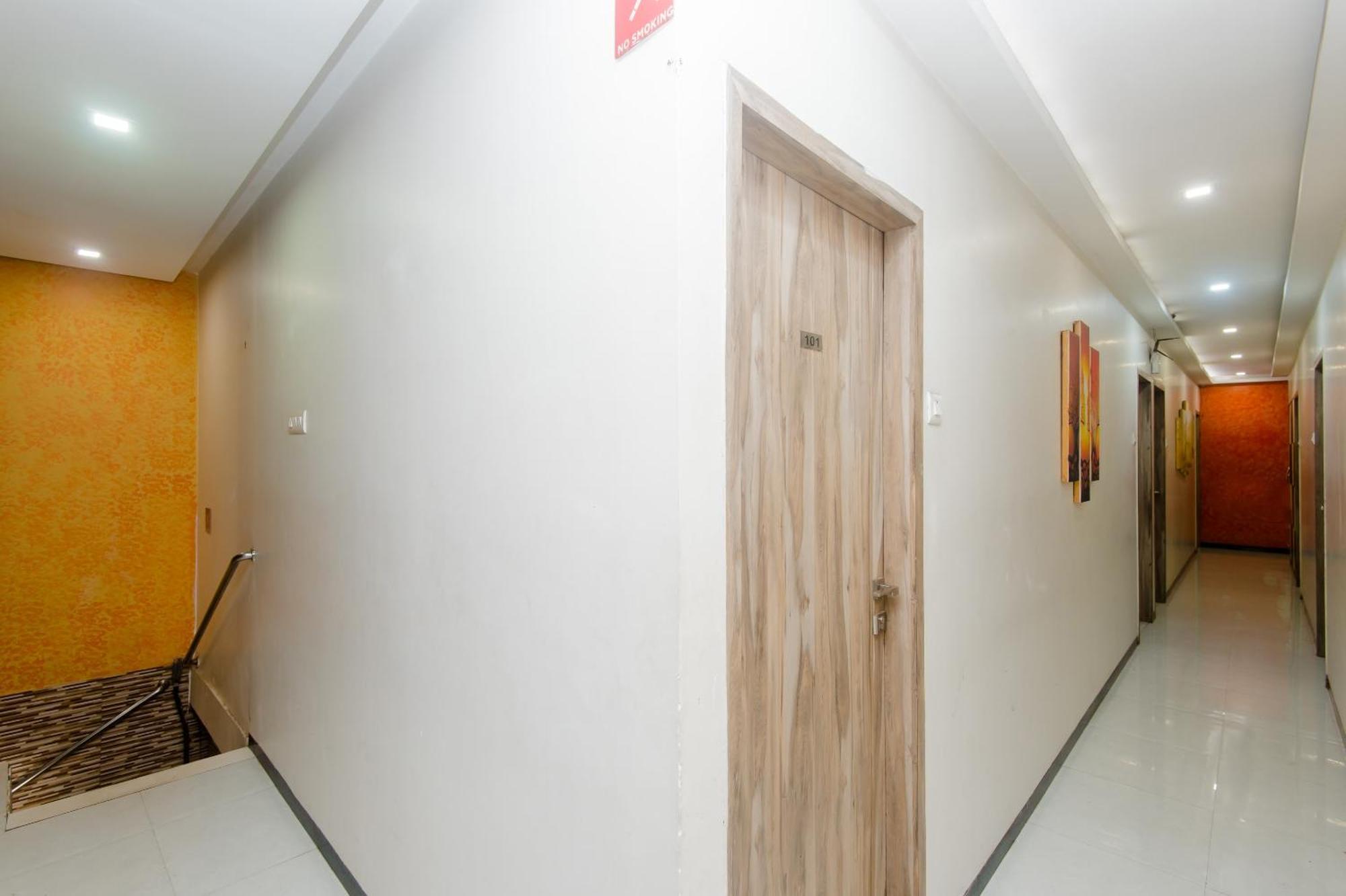 Hotel O Blue Pearl Residency Near Chhatrapati Shivaji International Airport Bombay Eksteriør billede